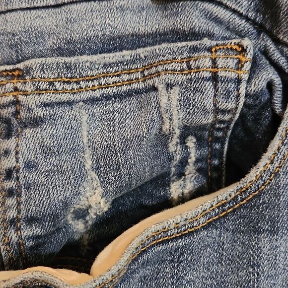 Good American "Good Cuts" Women's Boyfriend Jeans w/ Distressed Details Size 22 - Picture 6 of 11